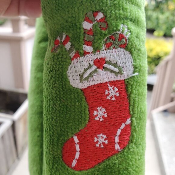 Brand New Christmas Kitchen Towels Santa Suit, Stocking Festive Holiday Set Of 2 - Picture 5 of 9